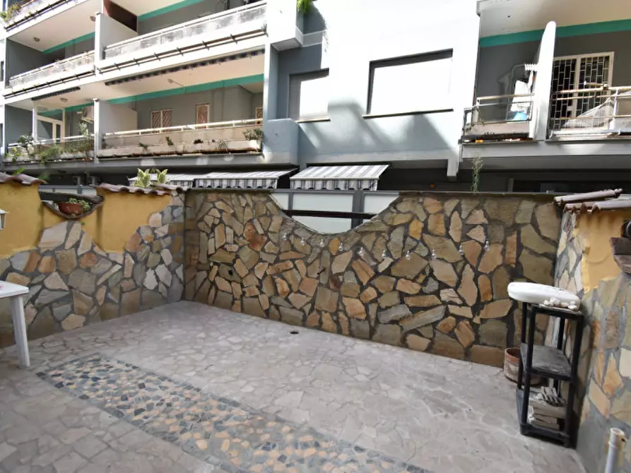 Immagine 27 di Appartamento in vendita  in Via Costanzo Casana a Roma