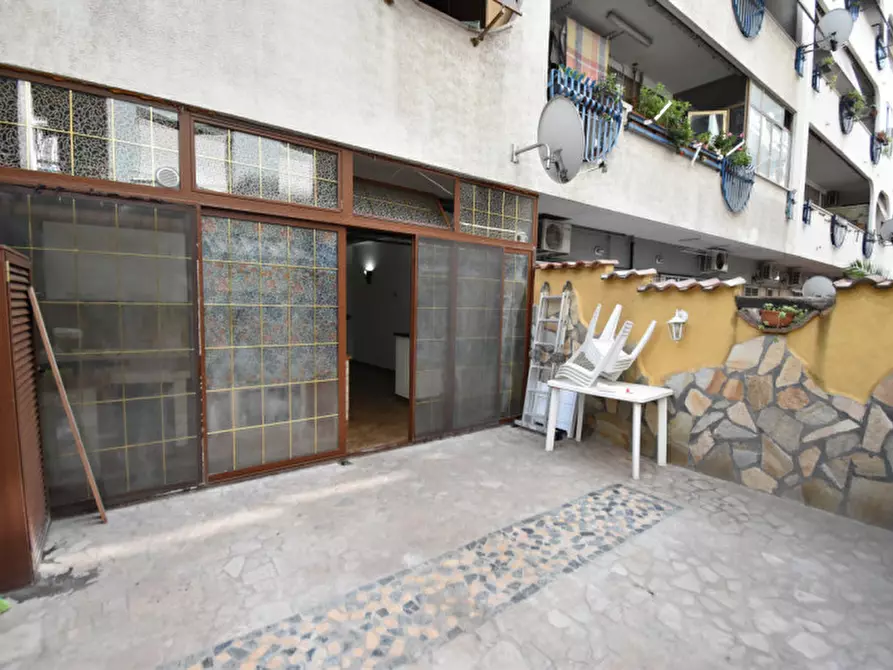 Immagine 28 di Appartamento in vendita  in Via Costanzo Casana a Roma