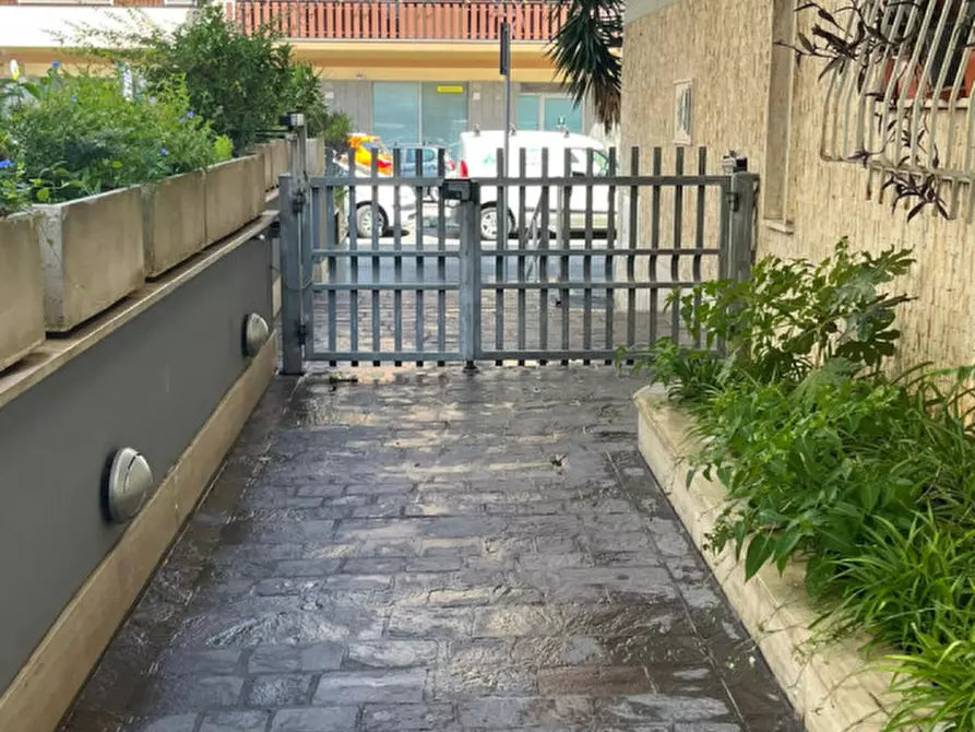 Immagine 34 di Appartamento in vendita  in Via Costanzo Casana a Roma