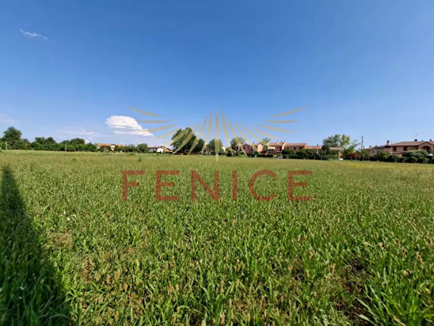 Immagine 9 di Terreno in vendita  in via feratine a Montebelluna