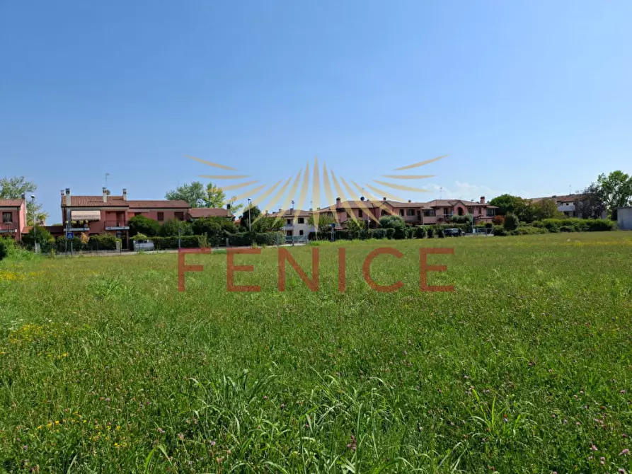 Immagine 17 di Terreno in vendita  in via feratine a Montebelluna