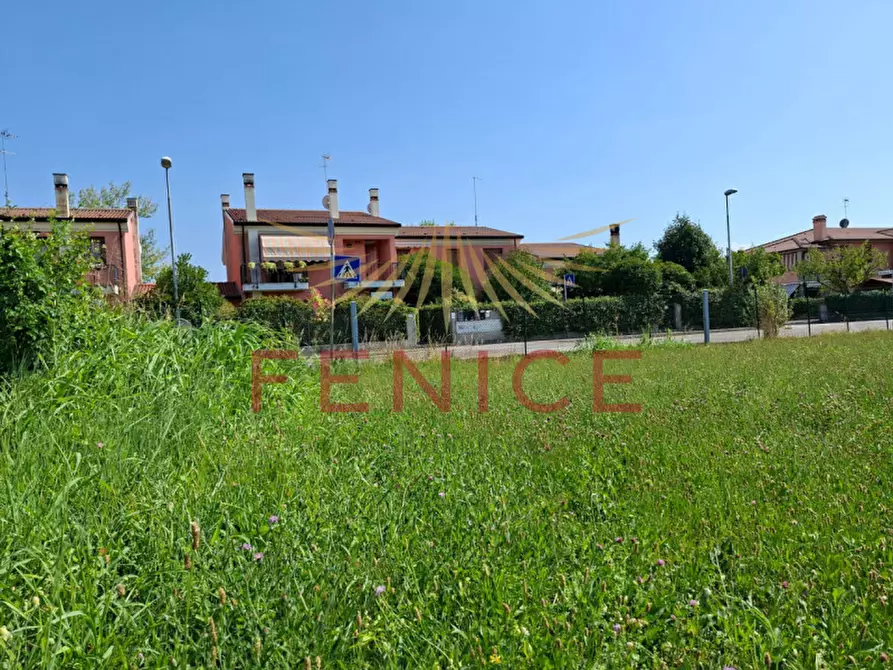 Immagine 21 di Terreno in vendita  in via feratine a Montebelluna