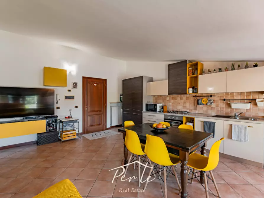 Immagine 2 di Appartamento in vendita  in Via Ferruccio Parri 20 a Curtatone