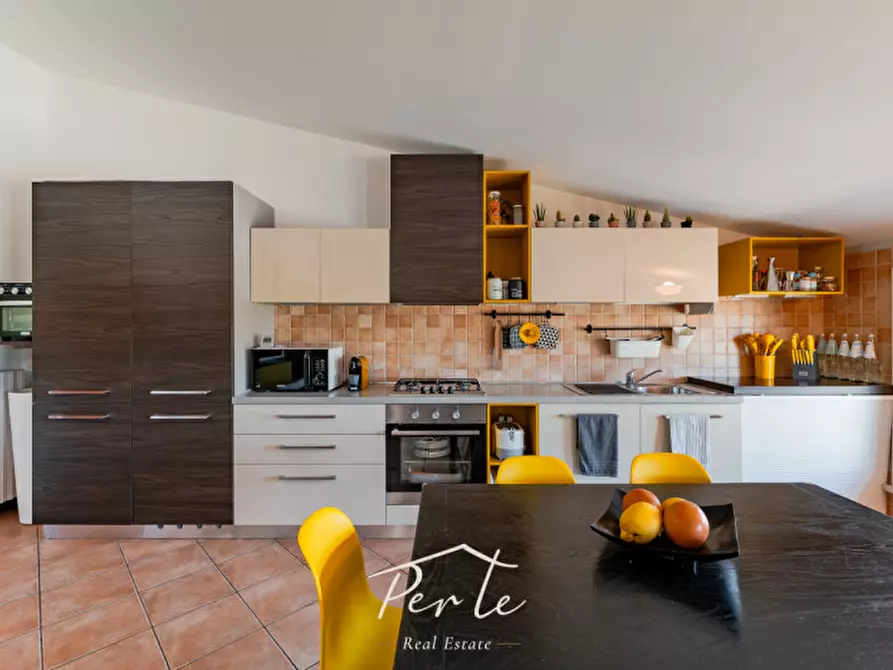 Immagine 5 di Appartamento in vendita  in Via Ferruccio Parri 20 a Curtatone