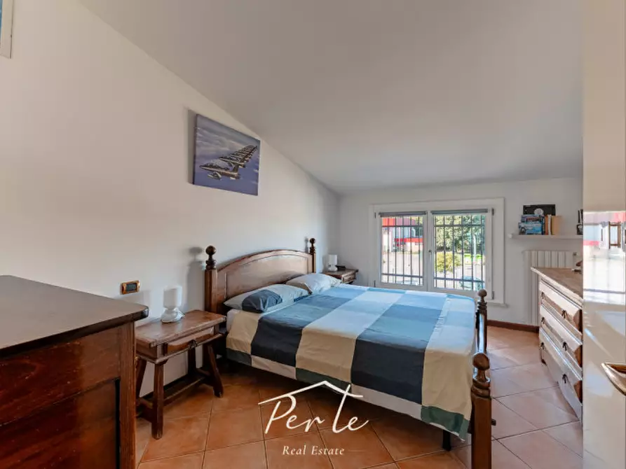 Immagine 10 di Appartamento in vendita  in Via Ferruccio Parri 20 a Curtatone