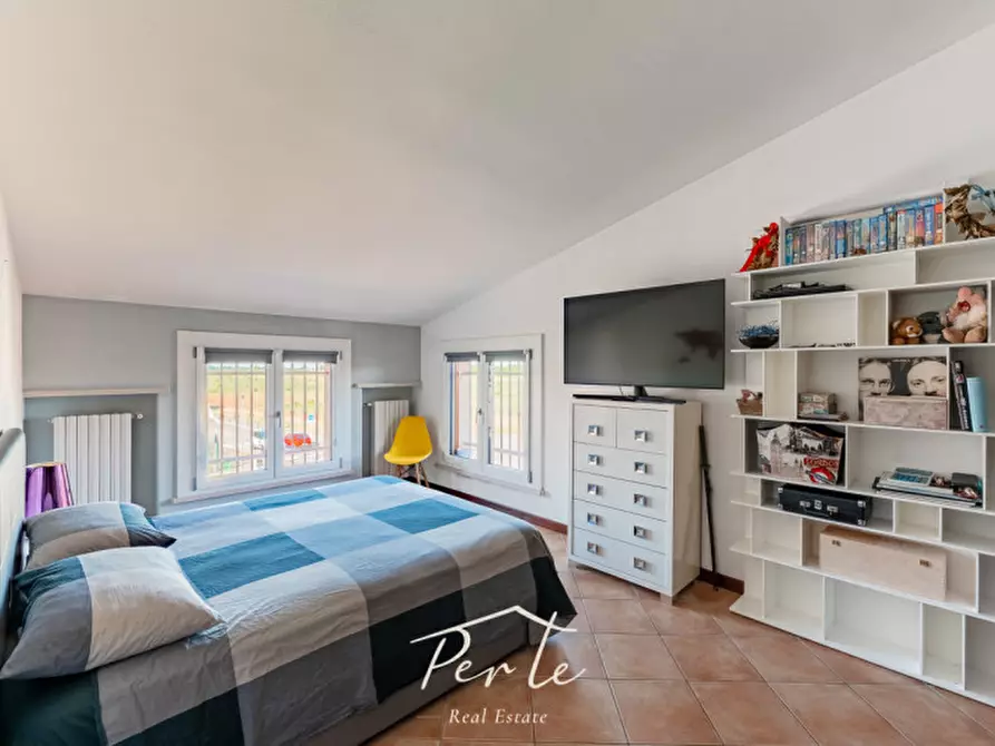 Immagine 17 di Appartamento in vendita  in Via Ferruccio Parri 20 a Curtatone