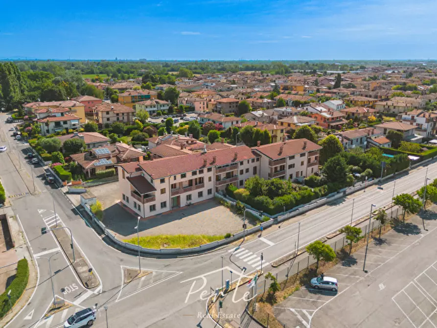 Immagine 22 di Appartamento in vendita  in Via Ferruccio Parri 20 a Curtatone