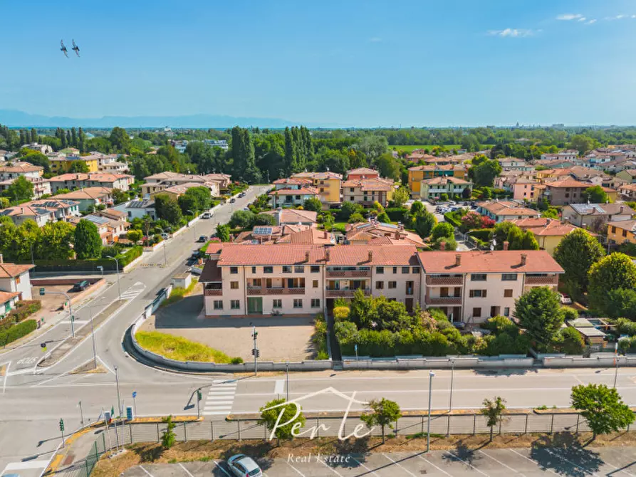 Immagine 23 di Appartamento in vendita  in Via Ferruccio Parri 20 a Curtatone