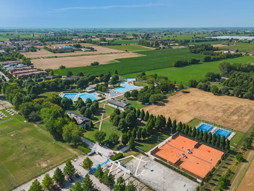 Immagine 27 di Appartamento in vendita  in Via Ferruccio Parri 20 a Curtatone