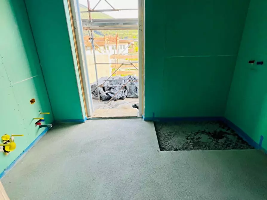 Immagine 5 di Attico in vendita  in volano a Volano