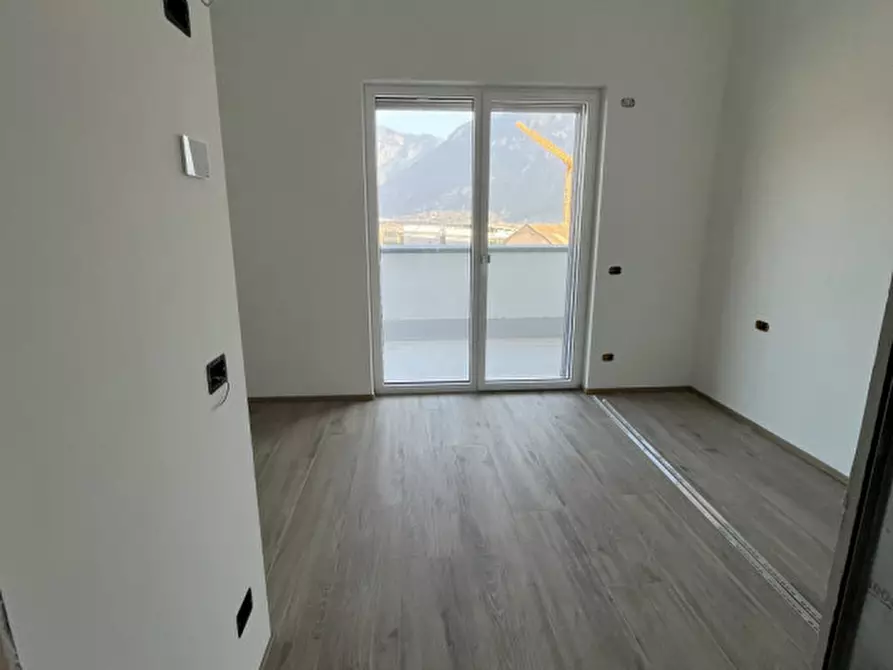 Immagine 5 di Attico in vendita  in volano a Volano