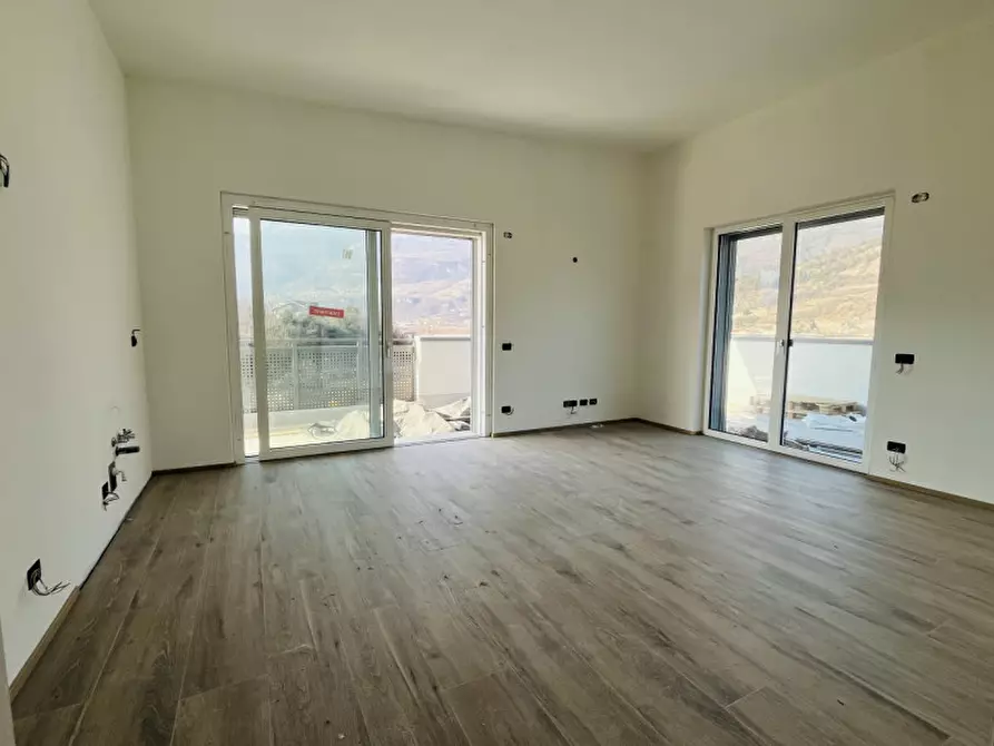 Immagine 8 di Attico in vendita  in volano a Volano