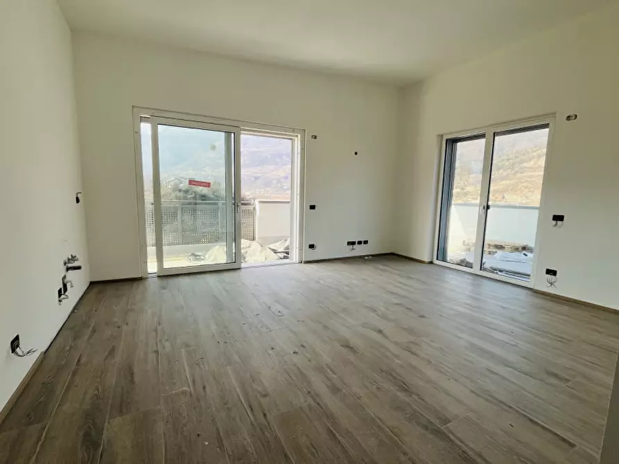 Immagine 9 di Attico in vendita  in volano a Volano