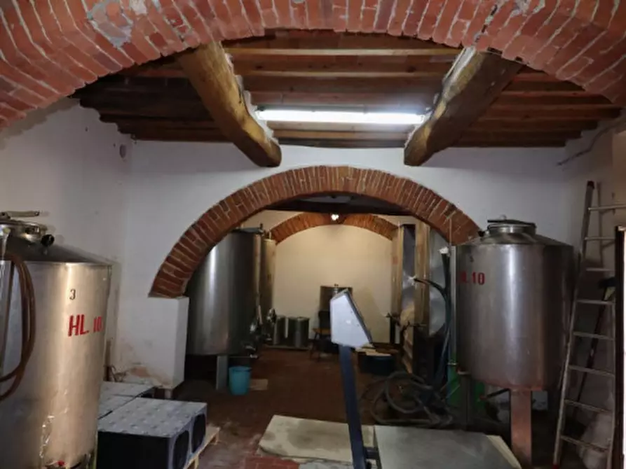 Immagine 26 di Villetta a schiera in vendita  in Levane a Bucine