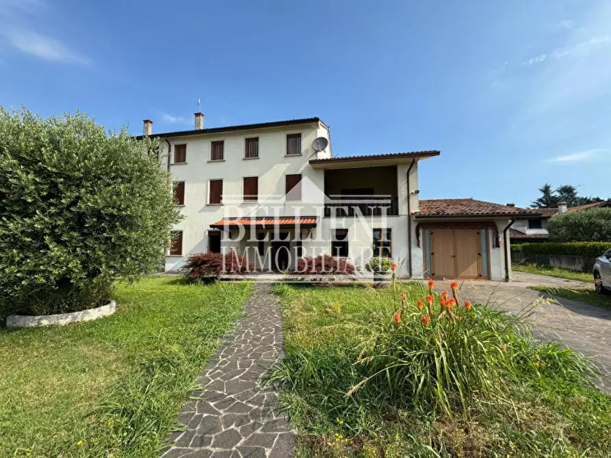 Immagine 1 di Casa bifamiliare in affitto  in via Roma a Pozzoleone