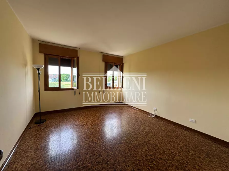 Immagine 15 di Casa bifamiliare in affitto  in via Roma a Pozzoleone