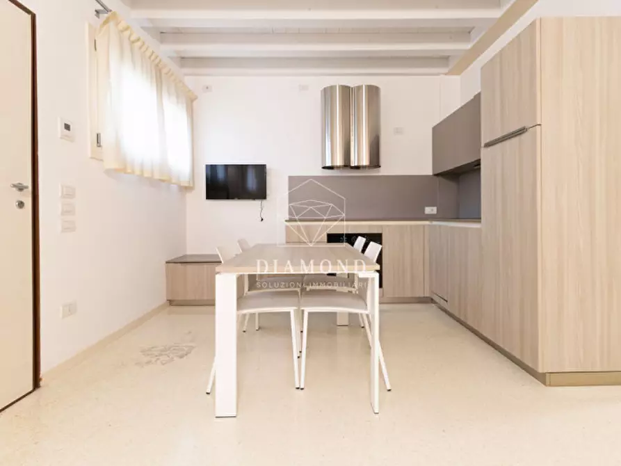 Immagine 3 di Appartamento in affitto  in Via Giuseppe Mazzini Falzè di Trevignano a Trevignano