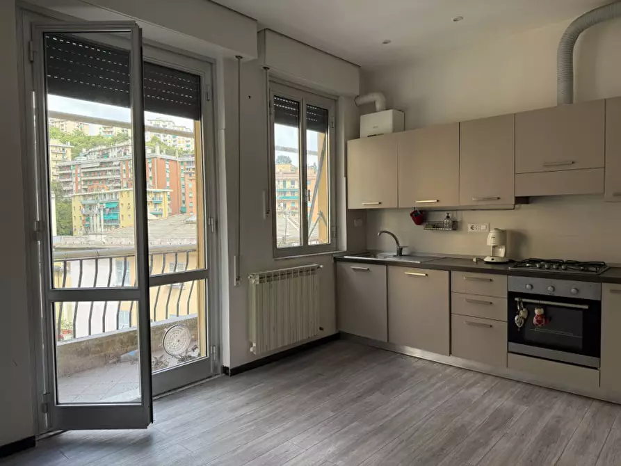 Immagine 1 di Appartamento in vendita  in Via Montenero a Genova