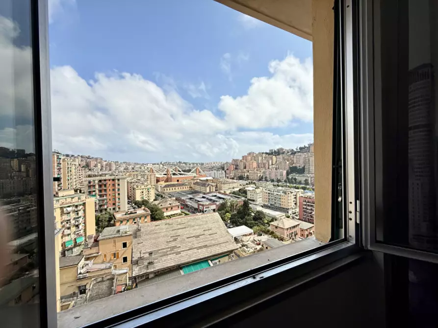 Immagine 10 di Appartamento in vendita  in Via Montenero a Genova