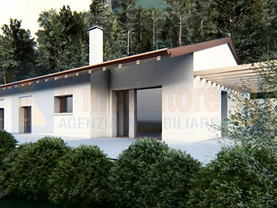 Immagine 9 di Casa indipendente in vendita  a Bassano Del Grappa