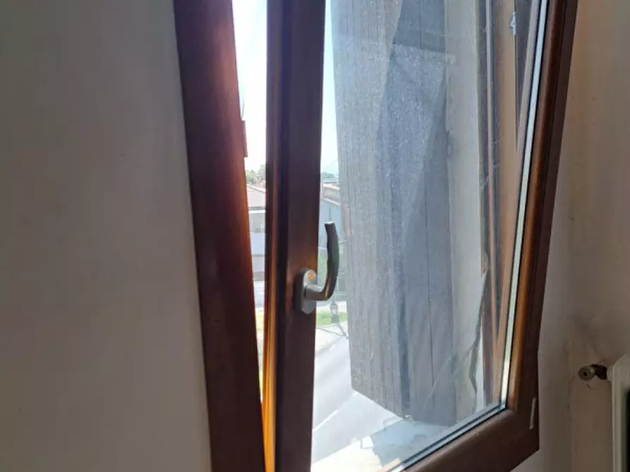 Immagine 16 di Appartamento in vendita  in via vittorio veneto a Curtarolo