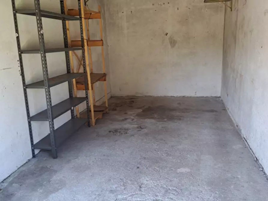 Immagine 22 di Appartamento in vendita  in via vittorio veneto a Curtarolo