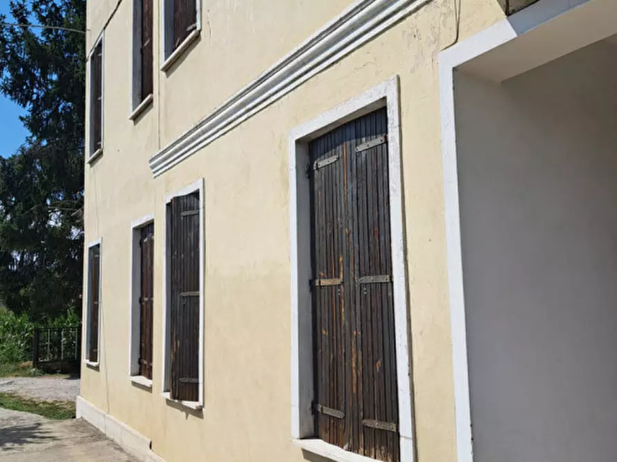 Immagine 23 di Appartamento in vendita  in via vittorio veneto a Curtarolo