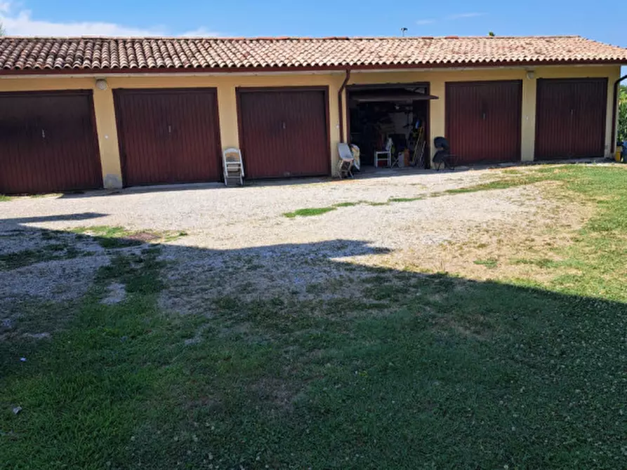 Immagine 25 di Appartamento in vendita  in via vittorio veneto a Curtarolo