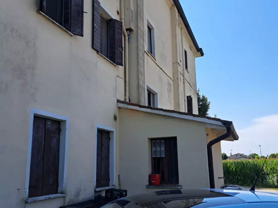 Immagine 26 di Appartamento in vendita  in via vittorio veneto a Curtarolo