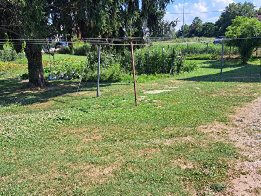 Immagine 28 di Appartamento in vendita  in via vittorio veneto a Curtarolo