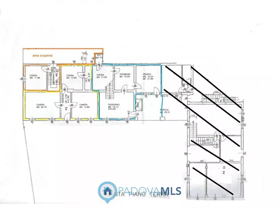 Immagine 4 di Casa trifamiliare in vendita  in via sette martiri, 3 a Padova