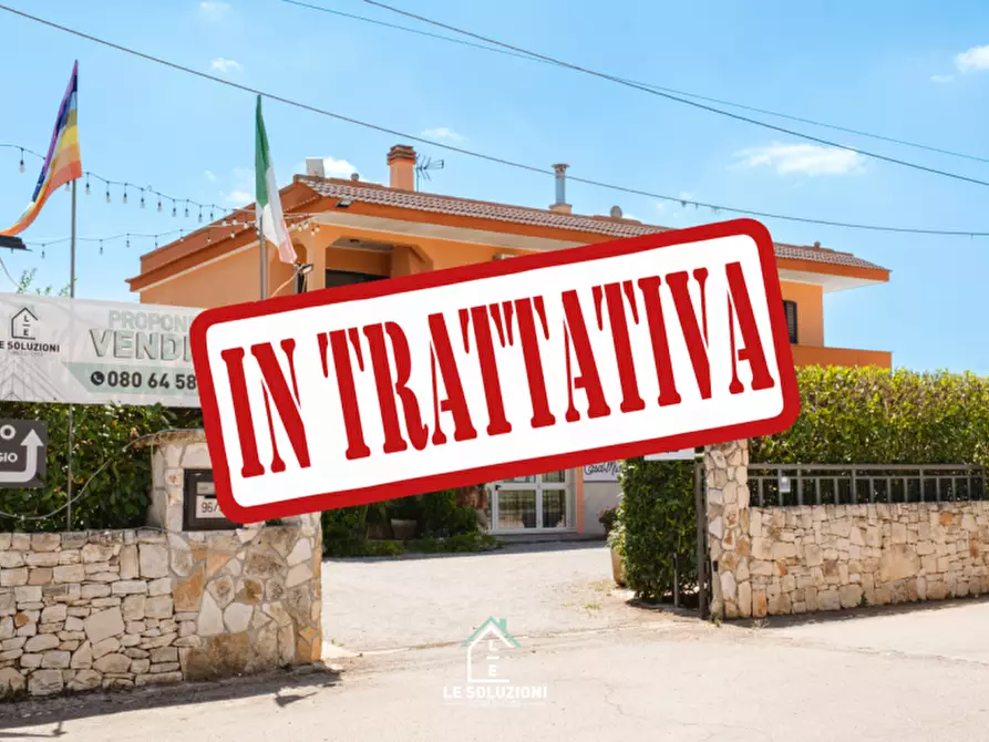 Immagine 1 di Villa in vendita  in strada vicinale cancello 96/C a Noci