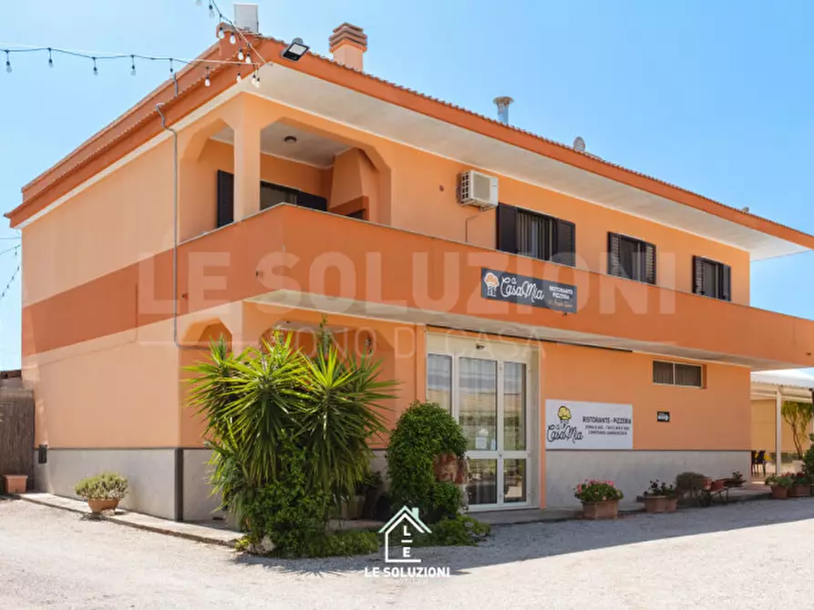 Immagine 3 di Villa in vendita  in strada vicinale cancello 96/C a Noci