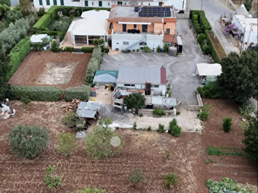 Immagine 110 di Villa in vendita  in strada vicinale cancello 96/C a Noci