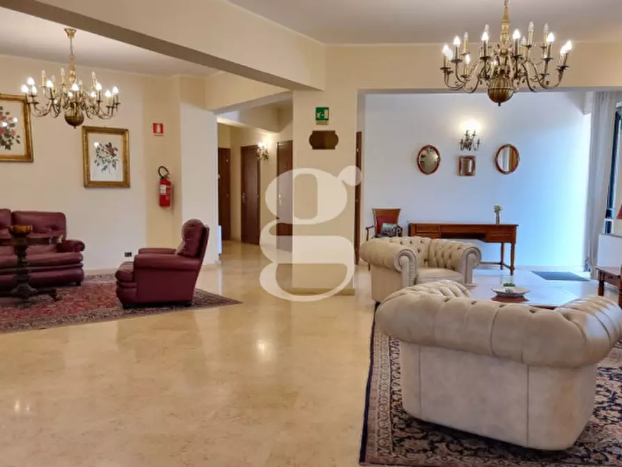 Immagine 4 di Hotel in vendita  in Via Nazionale,N°264 a Falcone