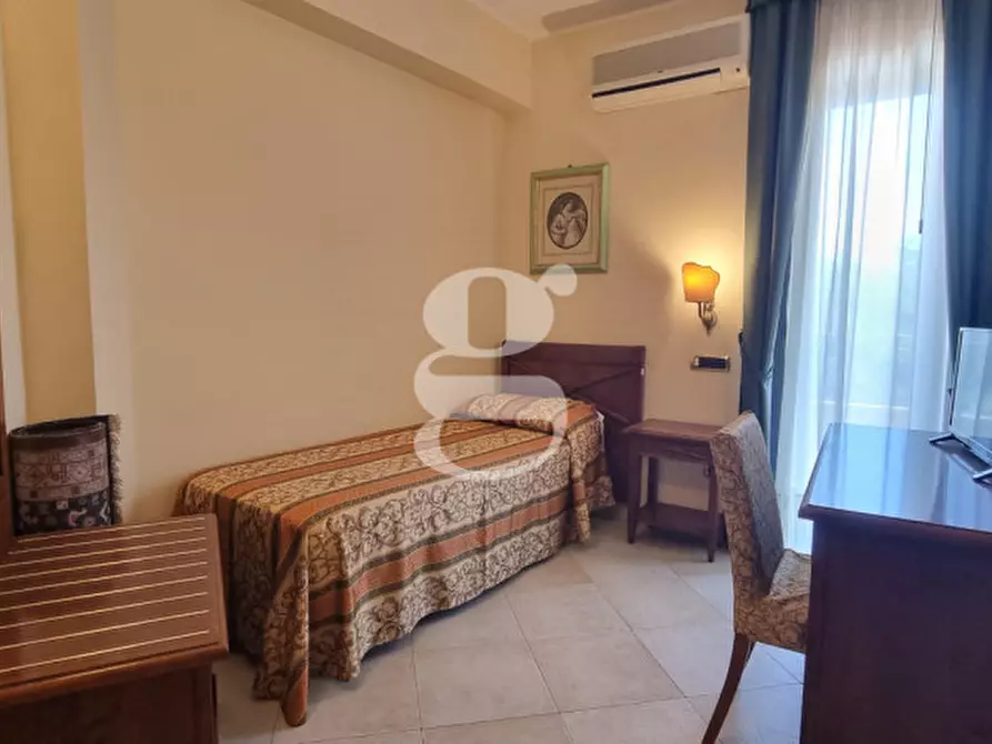 Immagine 25 di Hotel in vendita  in Via Nazionale,N°264 a Falcone