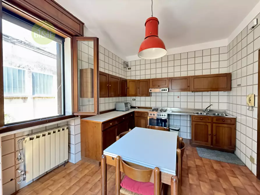 Immagine 10 di Casa bifamiliare in vendita  in Viale dei Tigli 9 a Legnago