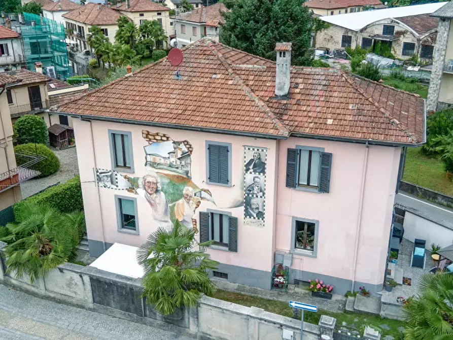 Immagine 1 di Casa indipendente in vendita  in via per Miasino, 6 a Orta San Giulio