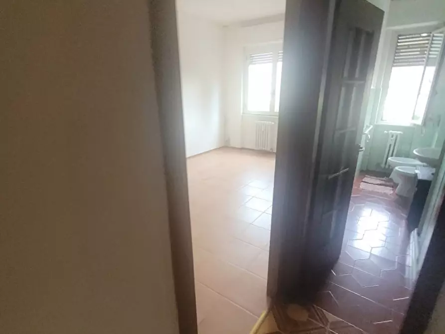 Immagine 10 di Appartamento in vendita  in Via Garegnano a Milano