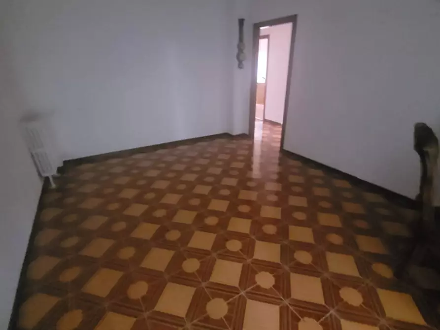 Immagine 13 di Appartamento in vendita  in Via Garegnano a Milano