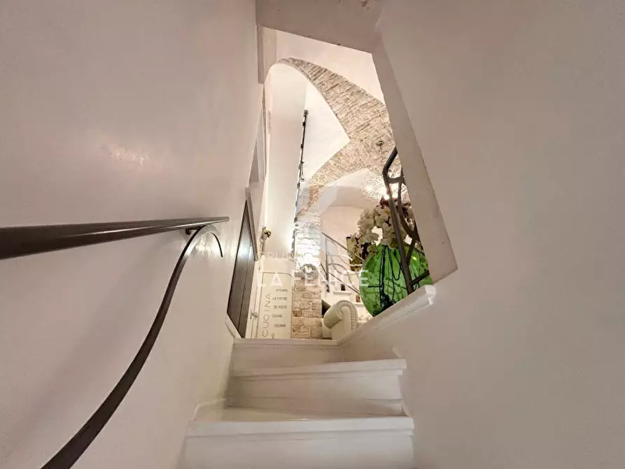 Immagine 15 di Casa indipendente in vendita  in via cristoforo colombo 10 a Martina Franca