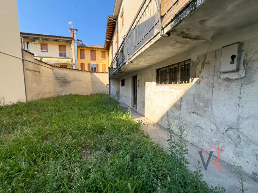 Immagine 2 di Casa indipendente in vendita  in Via Silvio Pellico a Bagnolo Mella