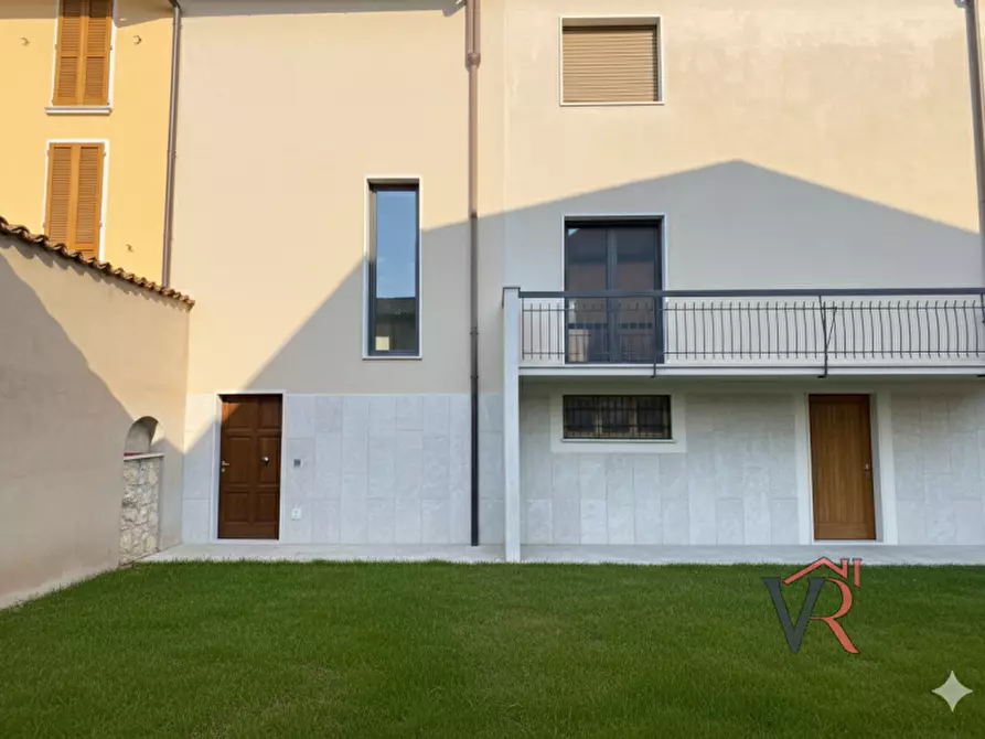 Immagine 3 di Casa indipendente in vendita  in Via Silvio Pellico a Bagnolo Mella