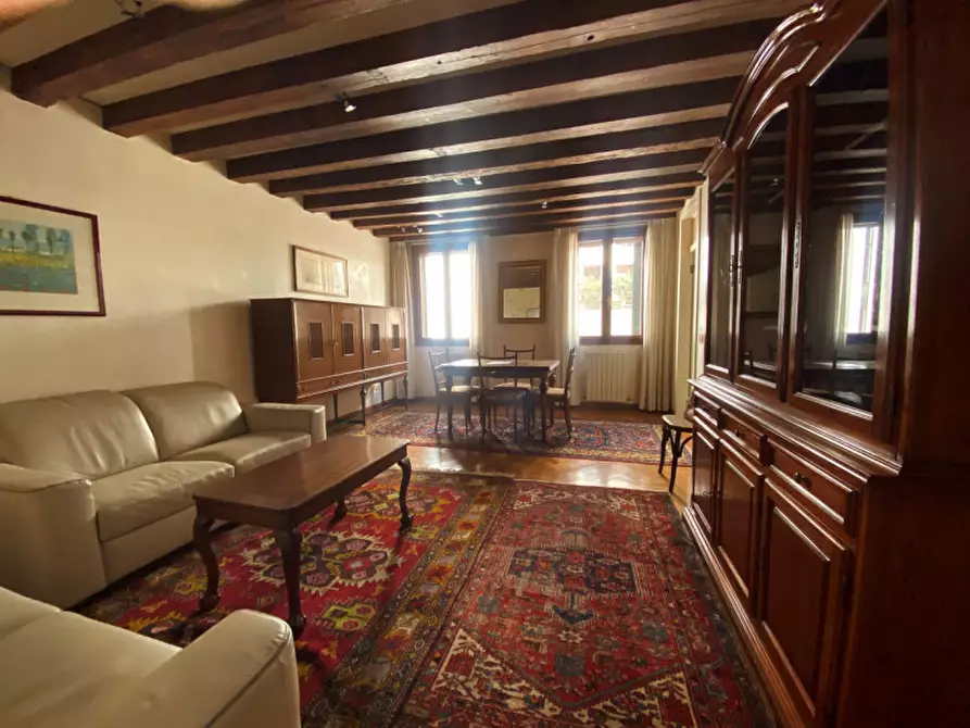 Immagine 2 di Appartamento in vendita  in Via Collalto a Treviso