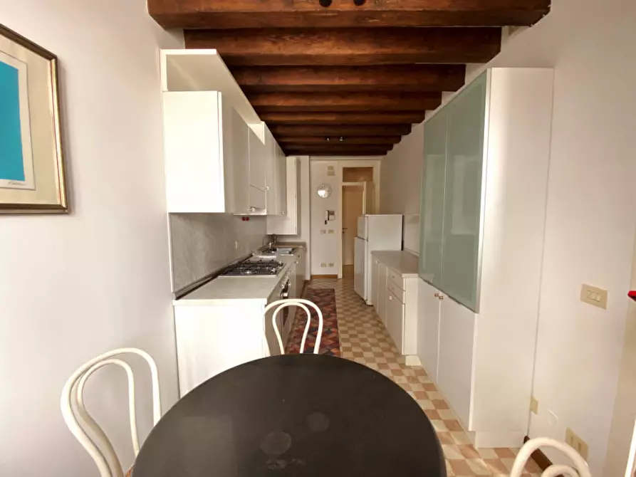 Immagine 4 di Appartamento in vendita  in Via Collalto a Treviso