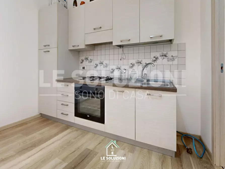 Immagine 5 di Appartamento in vendita  in Via Michelangelo Buonarroti 3 a Castellana Grotte