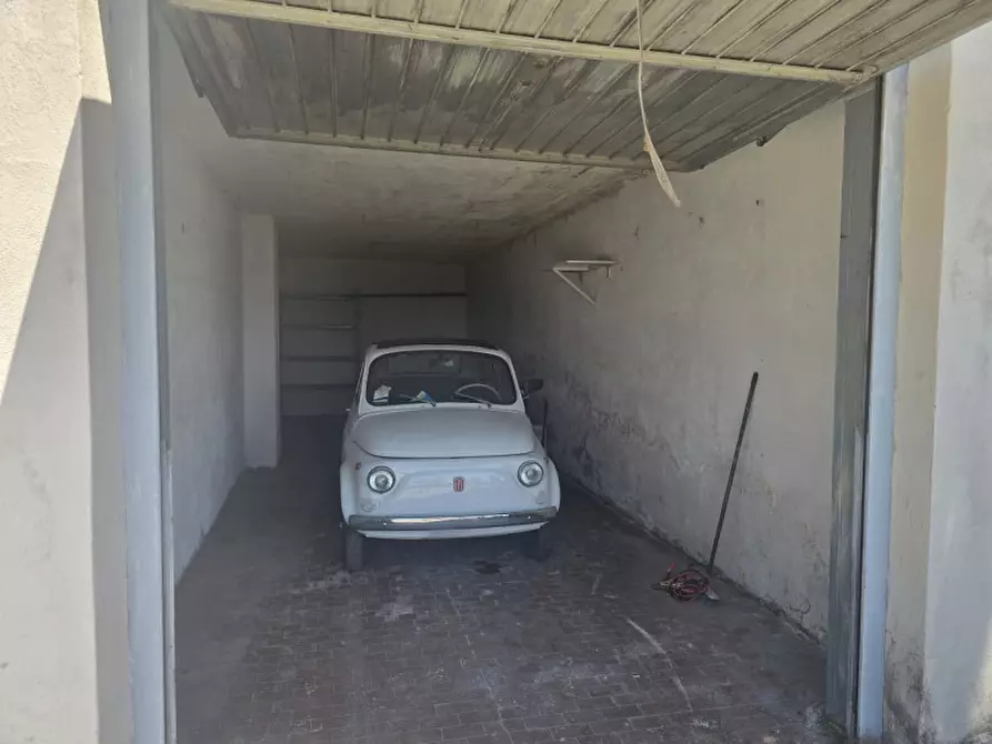 Immagine 8 di Garage in vendita  in Via del Salice, 4 a Terni