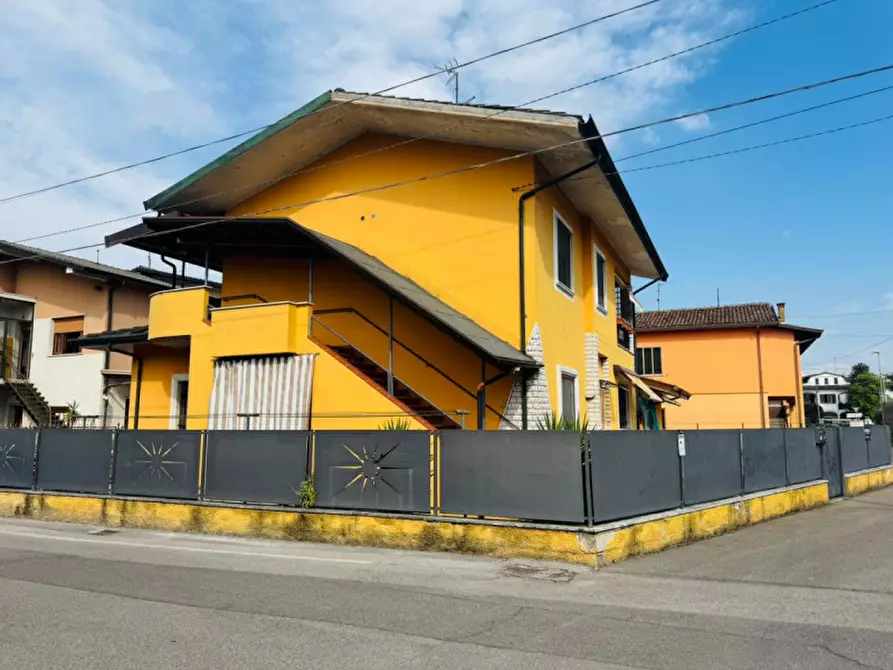 Immagine 20 di Appartamento in vendita  a Isorella