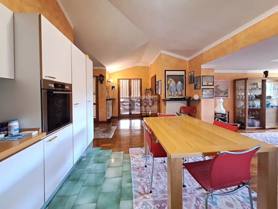 Immagine 6 di Villa in vendita  in Via San Filastro a Provaglio D'iseo