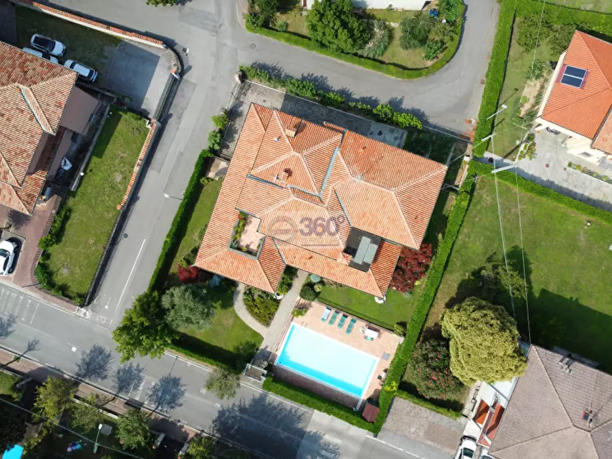 Immagine 31 di Villa in vendita  in Via San Filastro a Provaglio D'iseo
